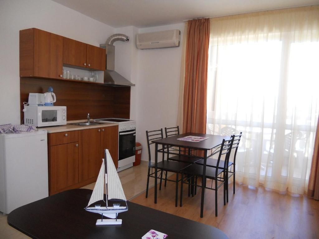 Sea Diamond D14 Apartment Sunny Beach Exterior photo